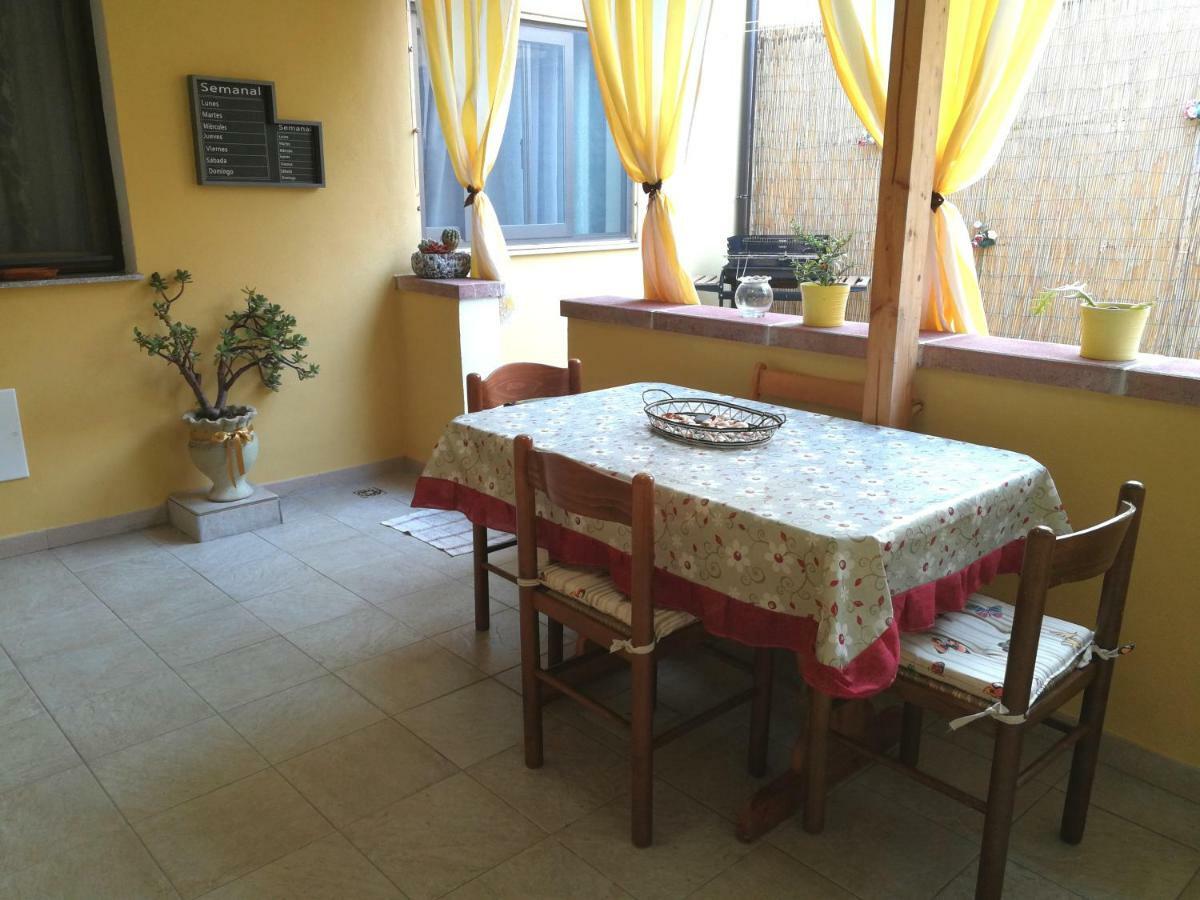 Villa Casa Debby Porto Torres Esterno foto