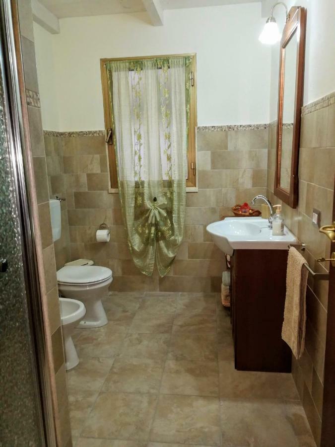 Villa Casa Debby Porto Torres Esterno foto